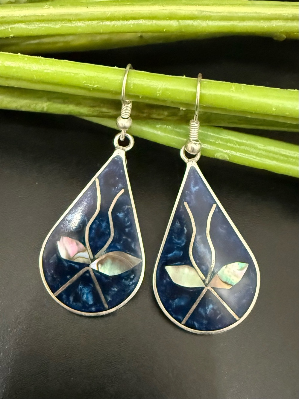 Vintage Handcrafted Mexican Silver Enamel Abalone Inlay Teardrop Earrings